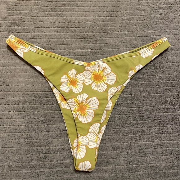 SOLD - Picture 2 of 4